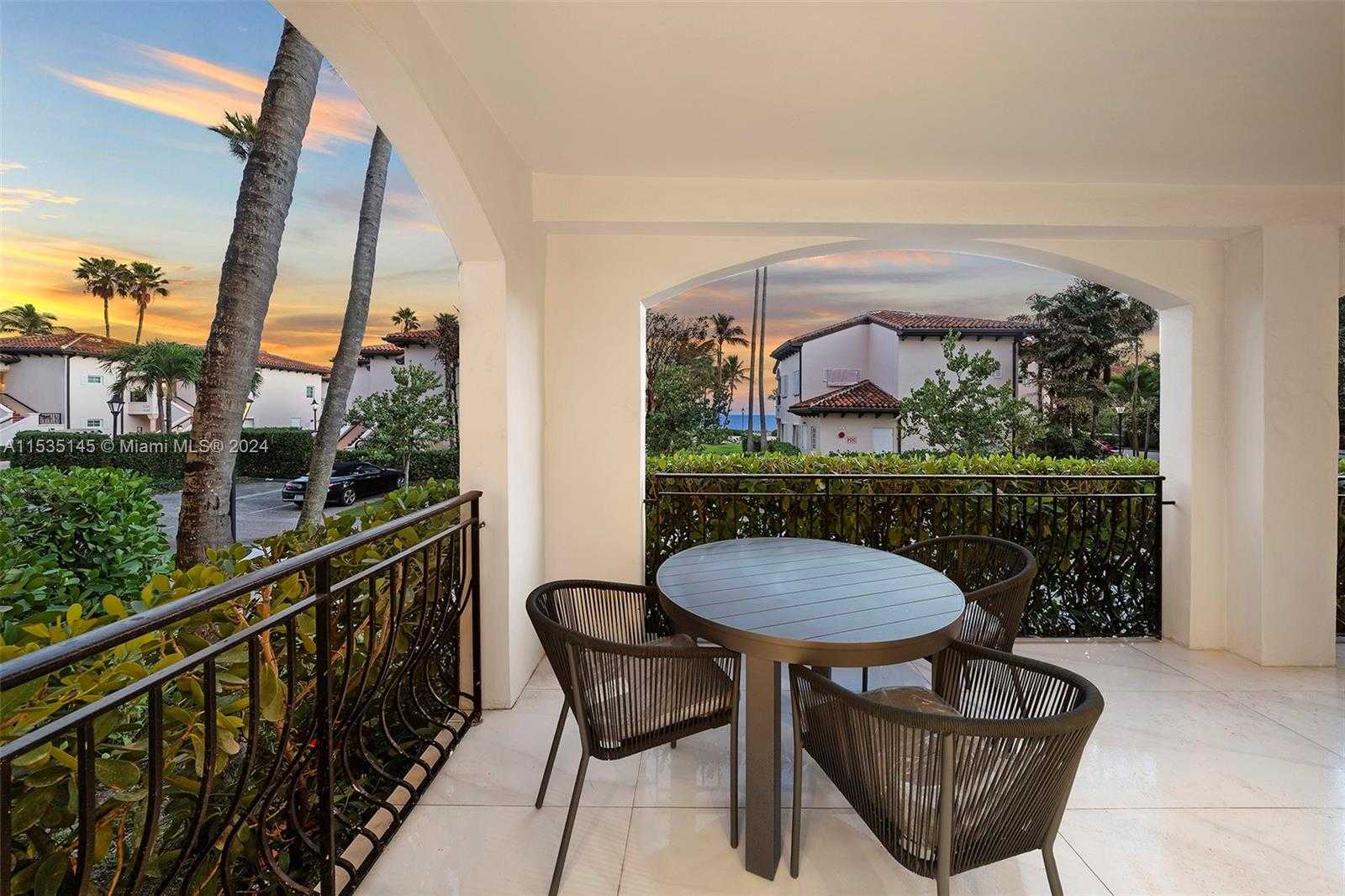 Small Image of 19115 FISHER ISLAND DR #19115, Miami Beach Number 6