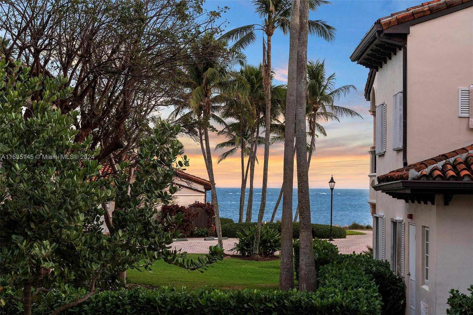 Small Image of 19115 FISHER ISLAND DR #19115, Miami Beach Number 7