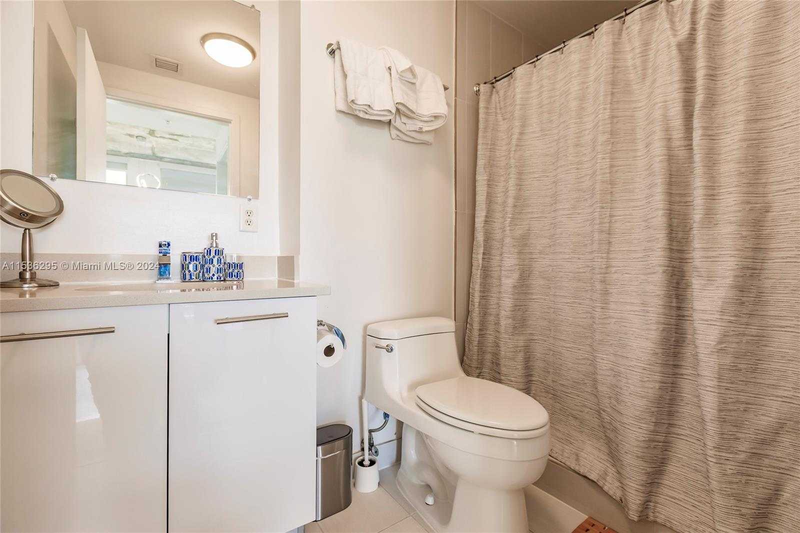 Small Image of 3250 NORTH EAST 1ST AVE #549, Miami Number 18