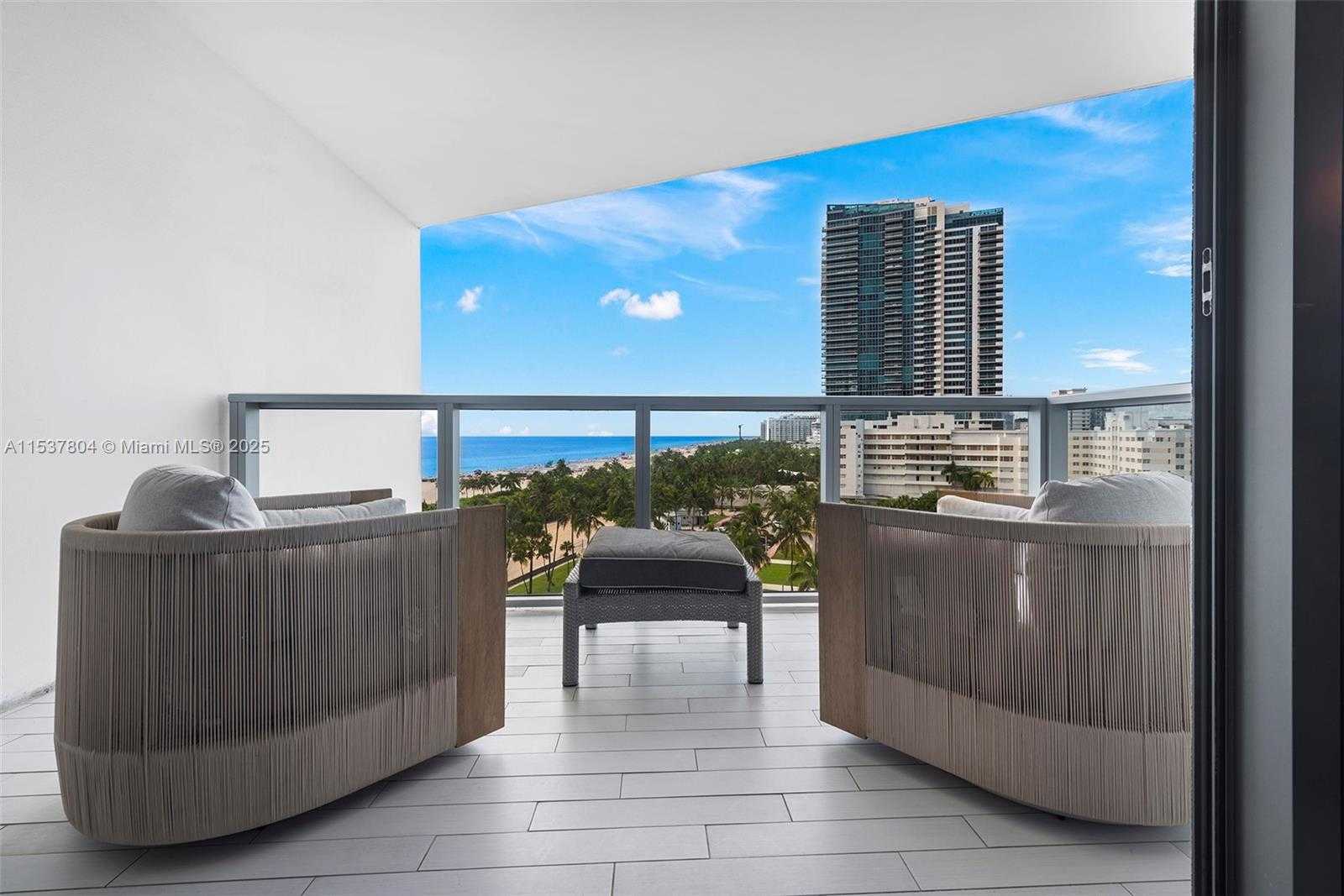 Small Image of 2201 COLLINS AVE #814, Miami Beach Number 18
