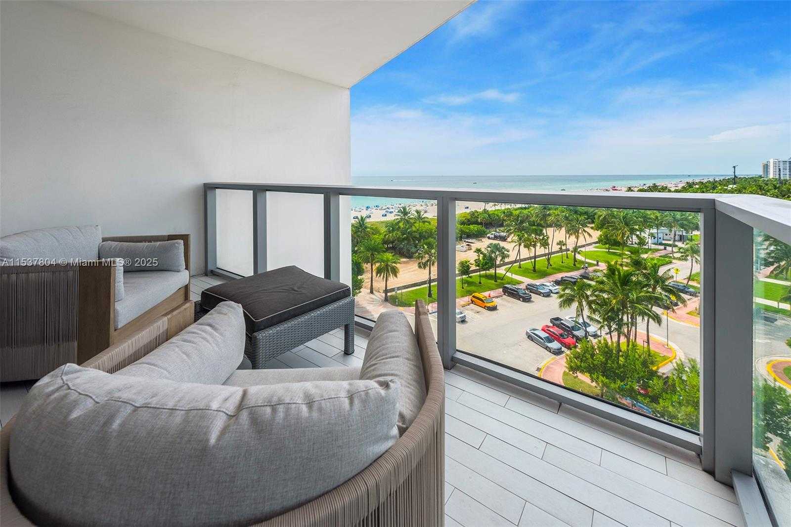 Small Image of 2201 COLLINS AVE #814, Miami Beach Number 20