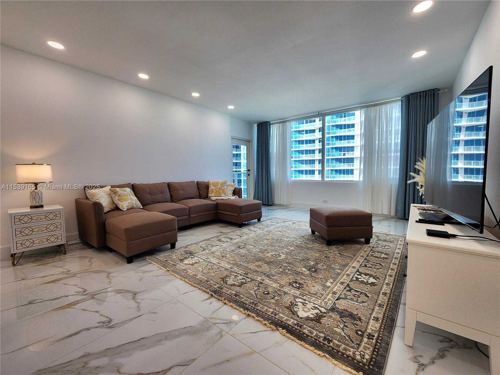Small Image of 3505 SOUTH OCEAN DR #1509, Hollywood Number 4