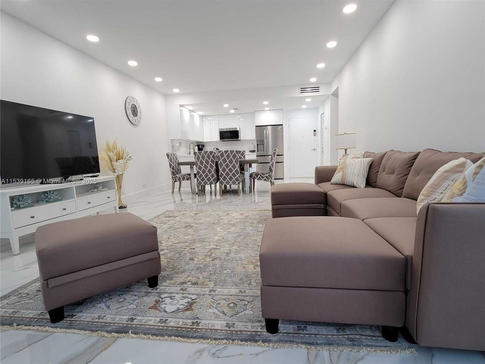 Small Image of 3505 SOUTH OCEAN DR #1509, Hollywood Number 6
