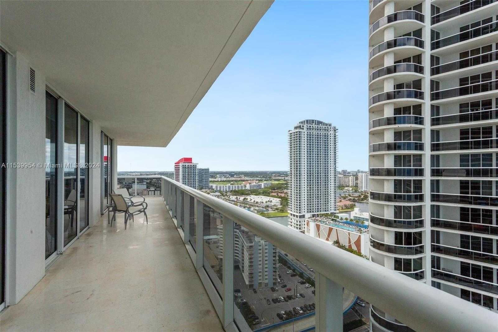 Small Image of 1830 SOUTH OCEAN DR #3008, Hallandale Beach Number 11