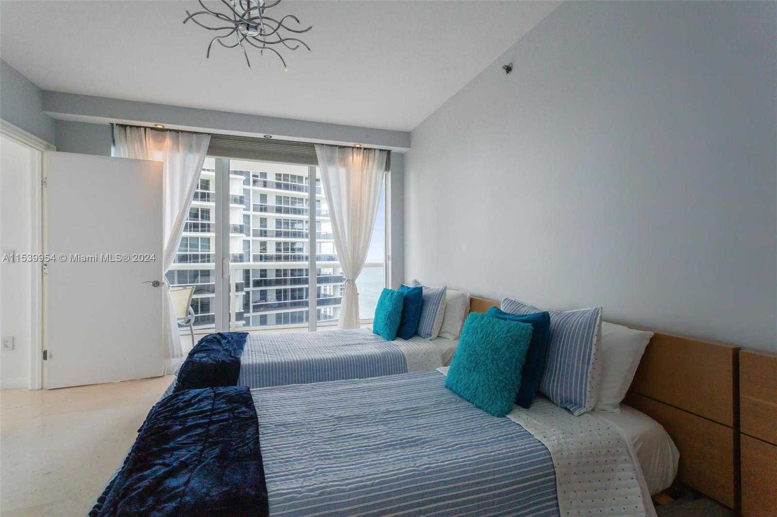 Small Image of 1830 SOUTH OCEAN DR #3008, Hallandale Beach Number 15