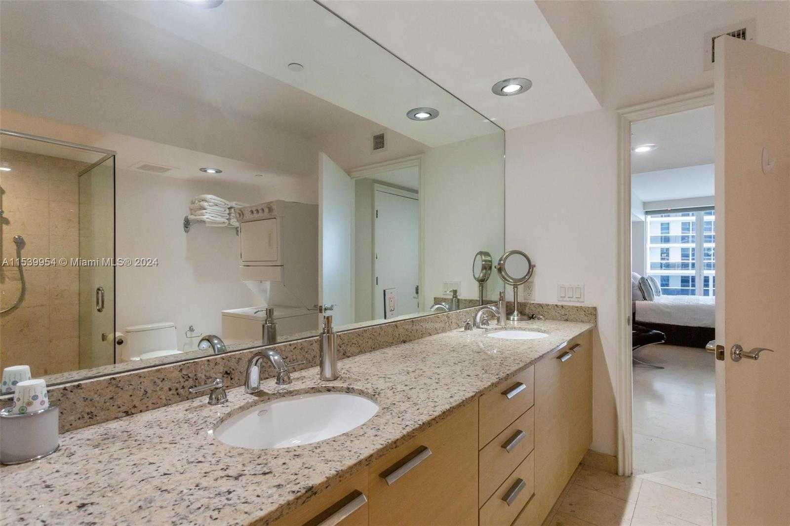Small Image of 1830 SOUTH OCEAN DR #3008, Hallandale Beach Number 24