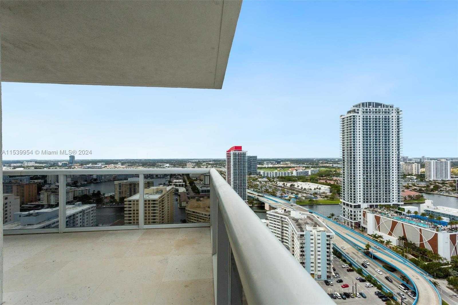 Small Image of 1830 SOUTH OCEAN DR #3008, Hallandale Beach Number 26