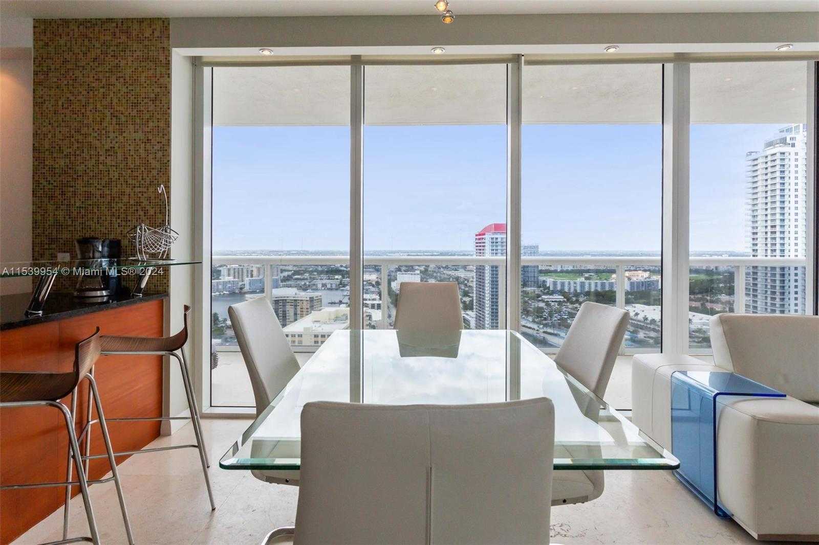 Small Image of 1830 SOUTH OCEAN DR #3008, Hallandale Beach Number 3