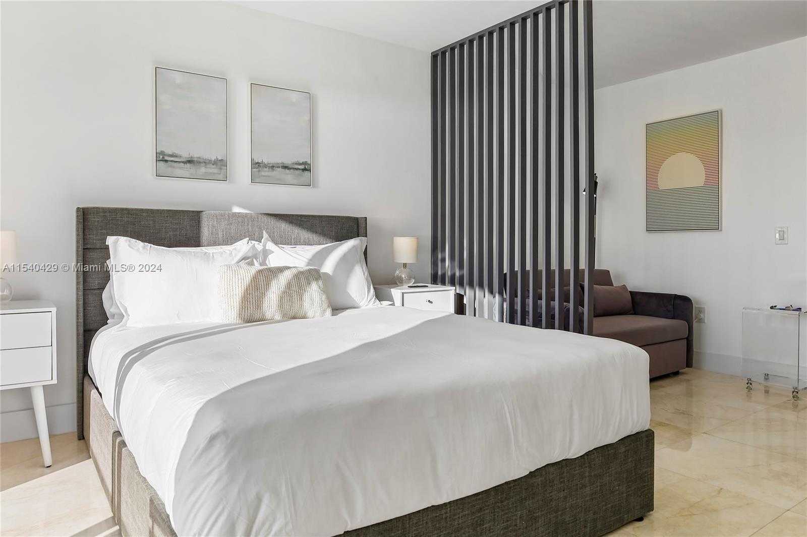 Small Image of 7904 WEST DR #305, North Bay Village Number 10