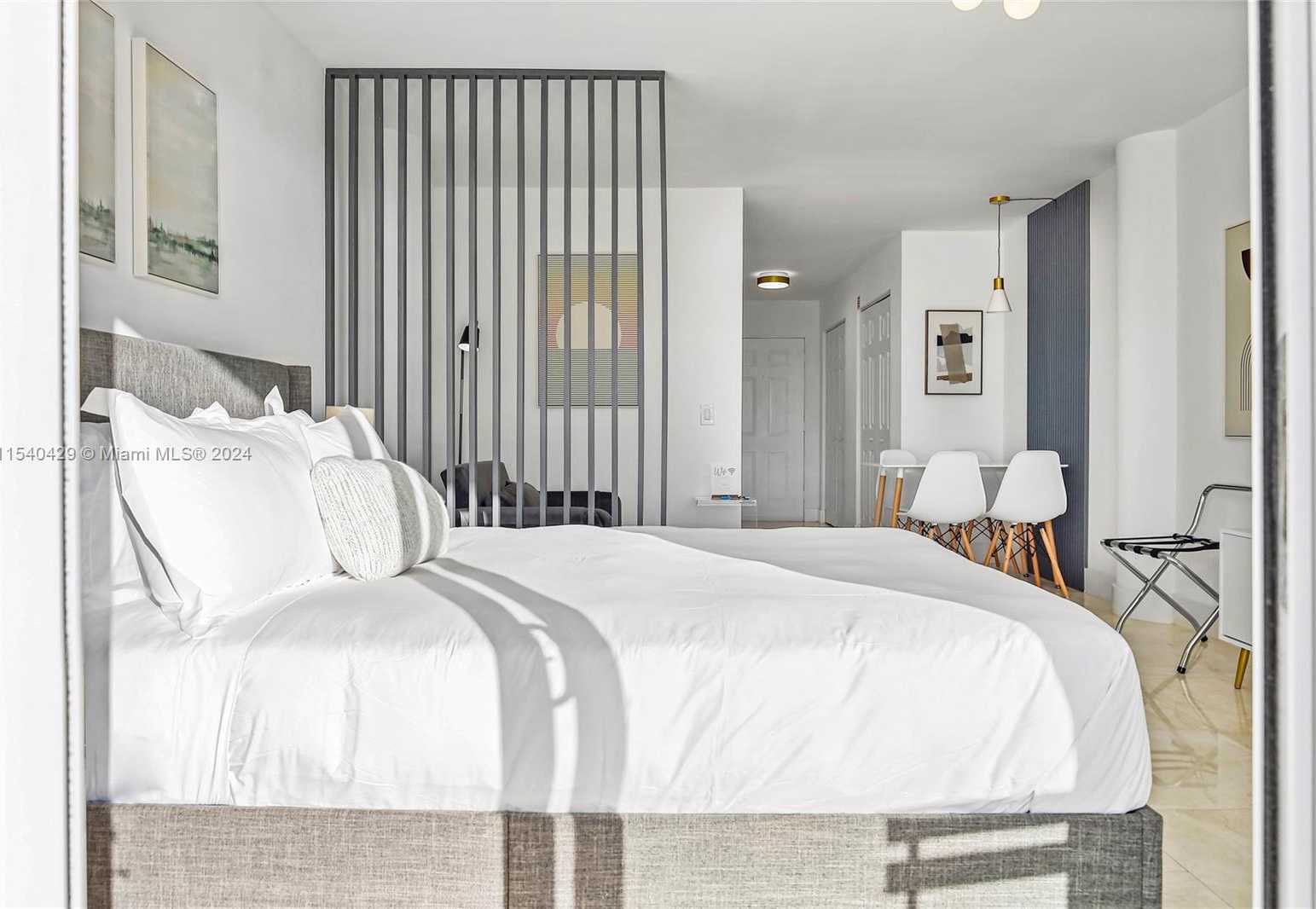 Small Image of 7904 WEST DR #305, North Bay Village Number 15