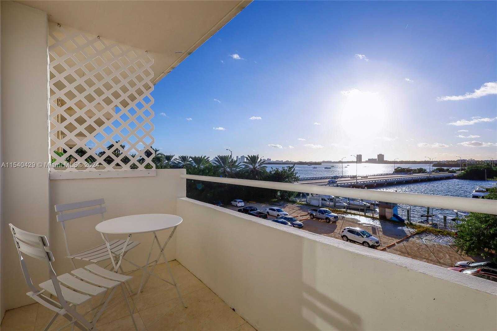 Small Image of 7904 WEST DR #305, North Bay Village Number 4