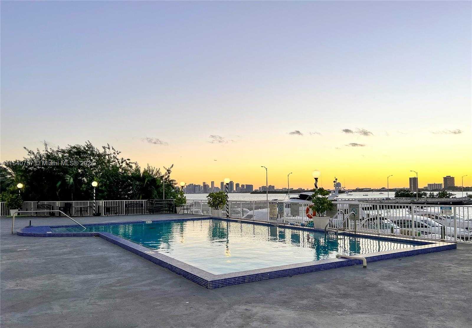 Small Image of 7904 WEST DR #304, North Bay Village Number 19