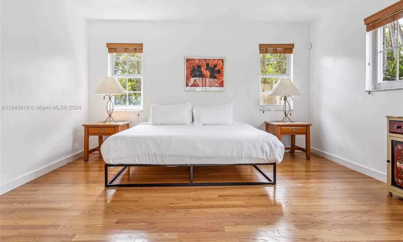 Small Image of 10130 SOUTH WEST 70TH AVE, Pinecrest Number 23