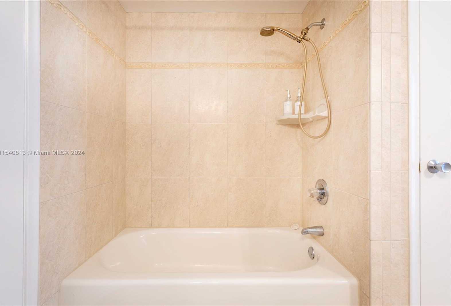 Small Image of 10130 SOUTH WEST 70TH AVE, Pinecrest Number 30