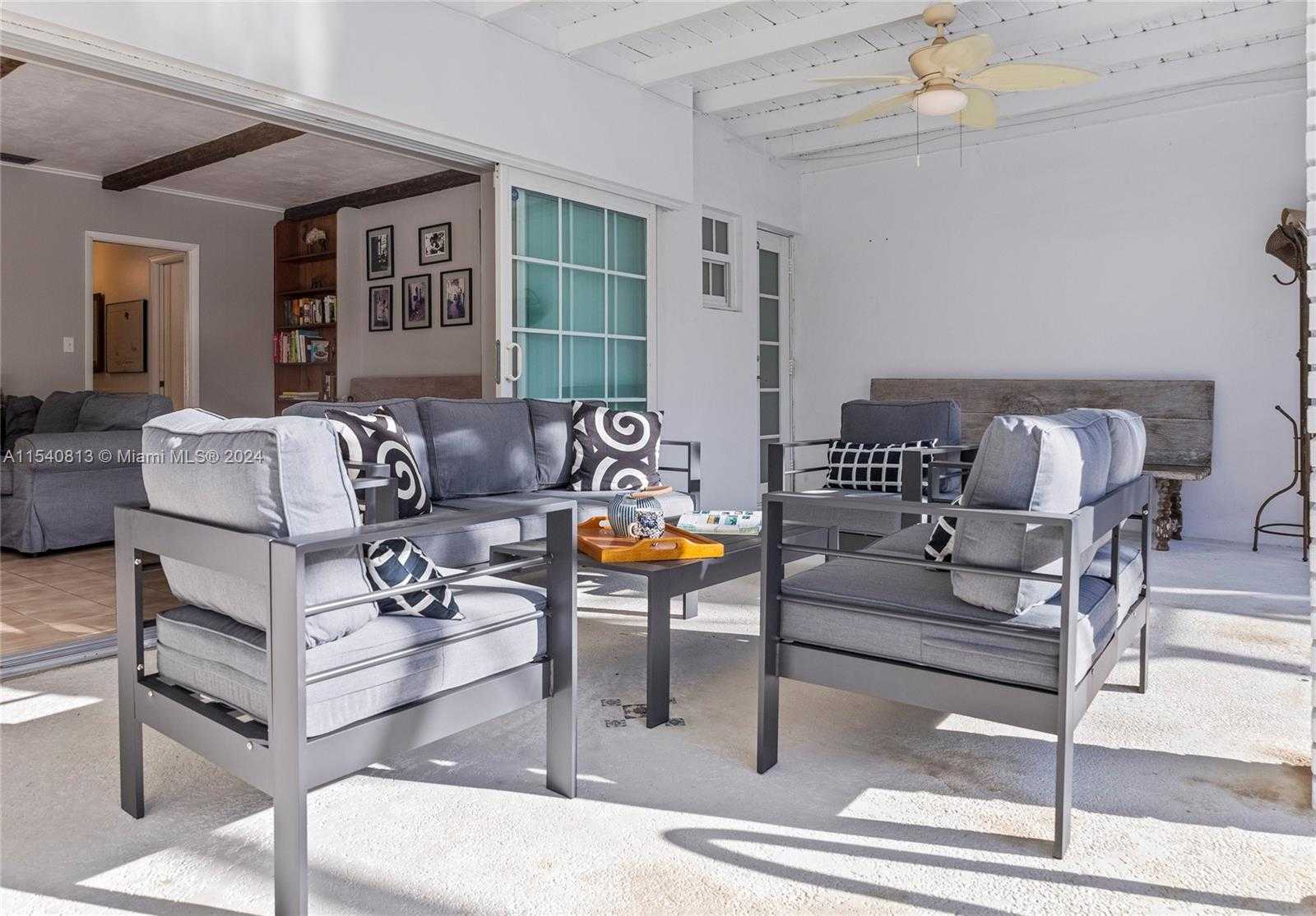 Small Image of 10130 SOUTH WEST 70TH AVE, Pinecrest Number 53