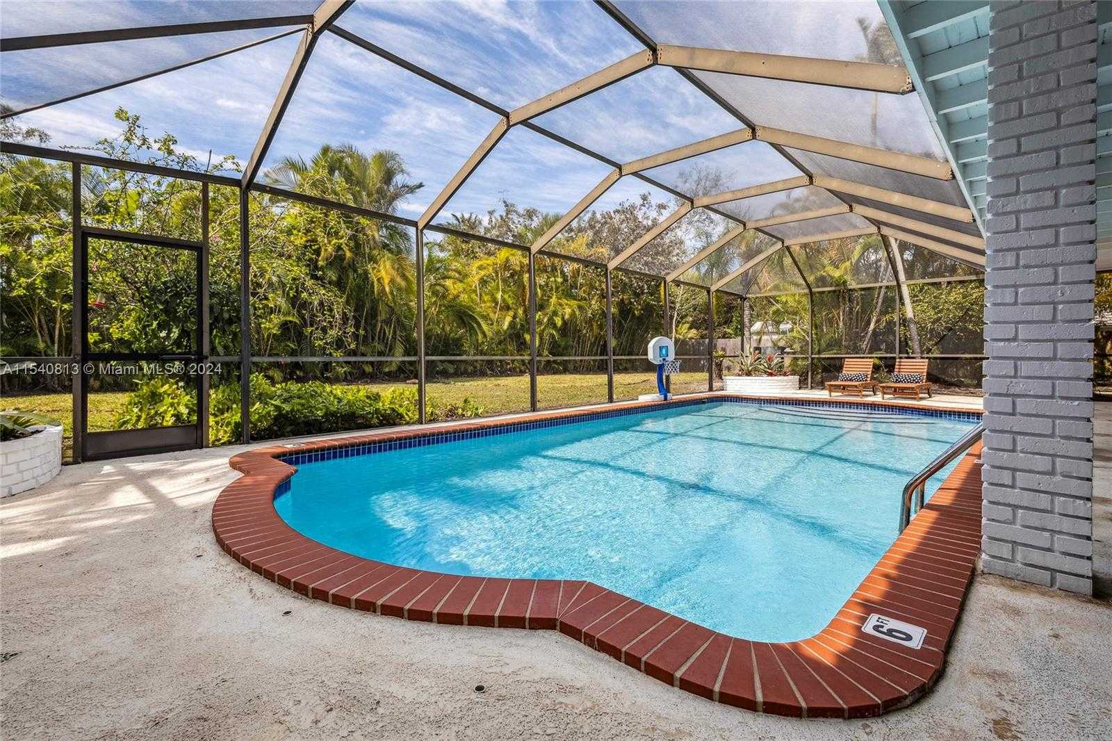 Small Image of 10130 SOUTH WEST 70TH AVE, Pinecrest Number 64
