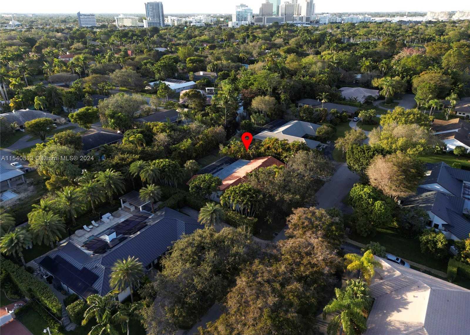 Small Image of 10130 SOUTH WEST 70TH AVE, Pinecrest Number 70