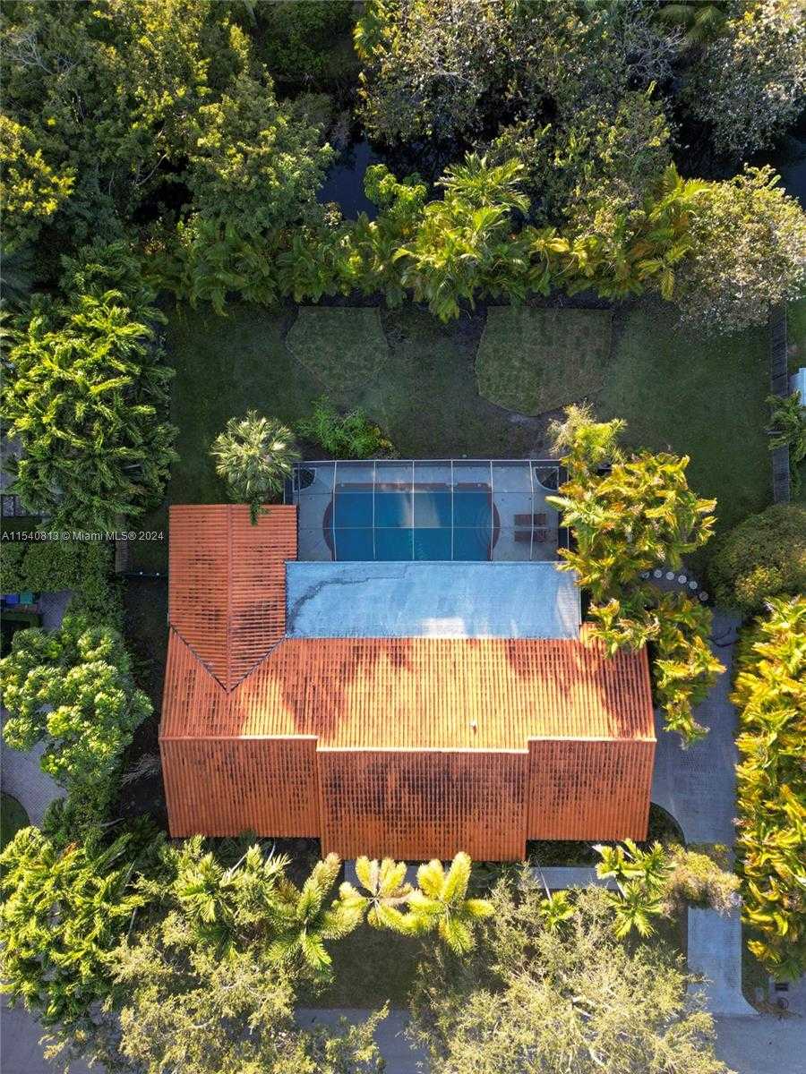 Small Image of 10130 SOUTH WEST 70TH AVE, Pinecrest Number 73