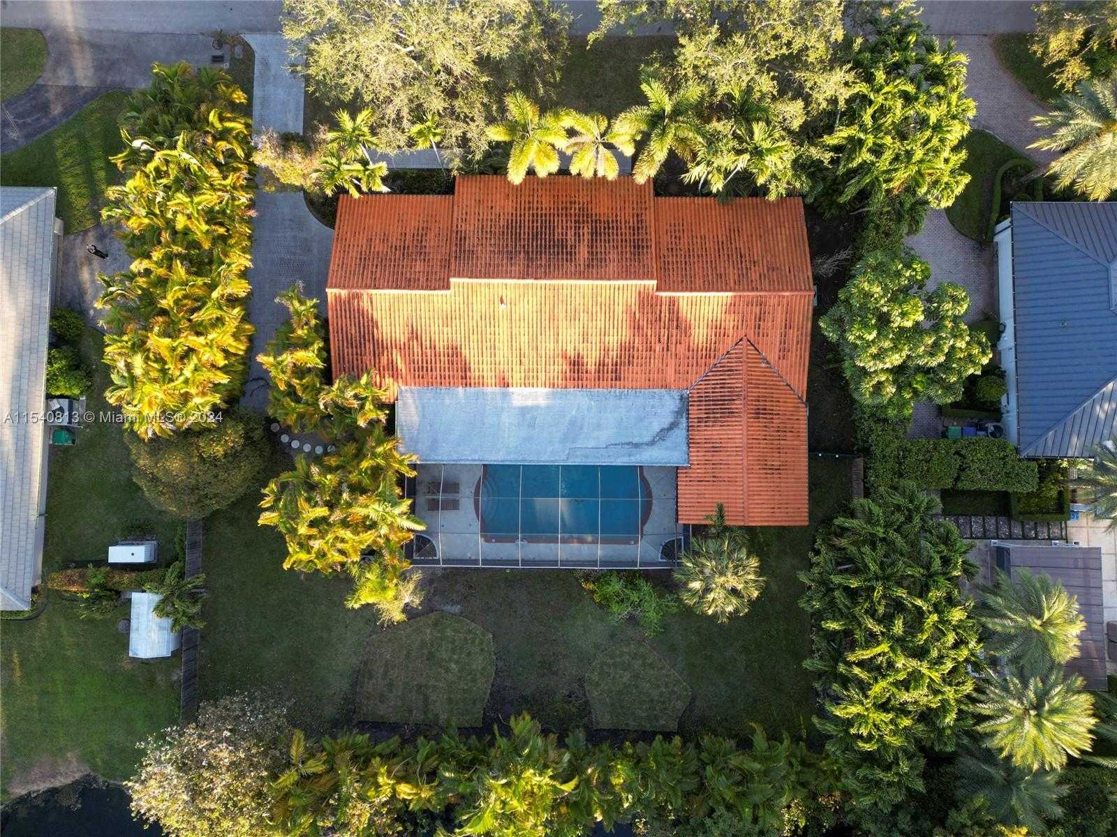 Small Image of 10130 SOUTH WEST 70TH AVE, Pinecrest Number 74