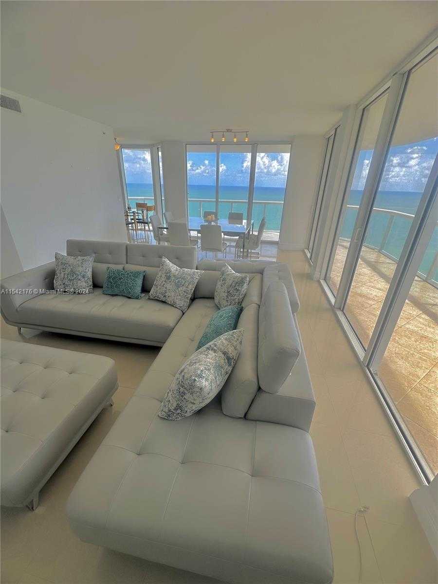 Small Image of 6365 COLLINS AVE #1703, Miami Beach Number 13