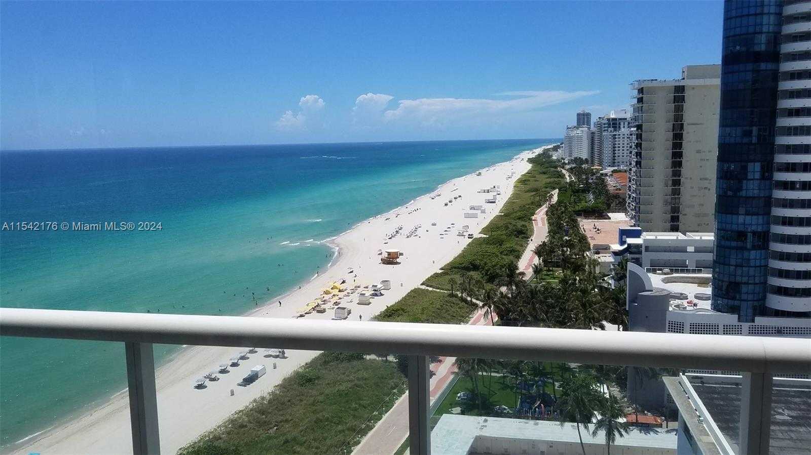Small Image of 6365 COLLINS AVE #1703, Miami Beach Number 5