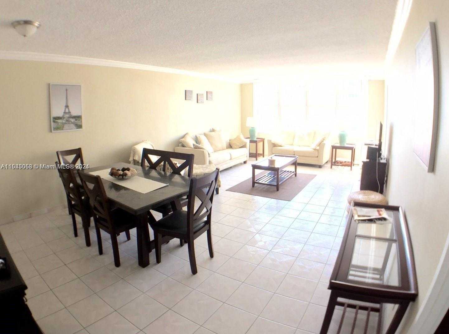 Small Image of 5401 COLLINS AVE #712, Miami Beach Number 15
