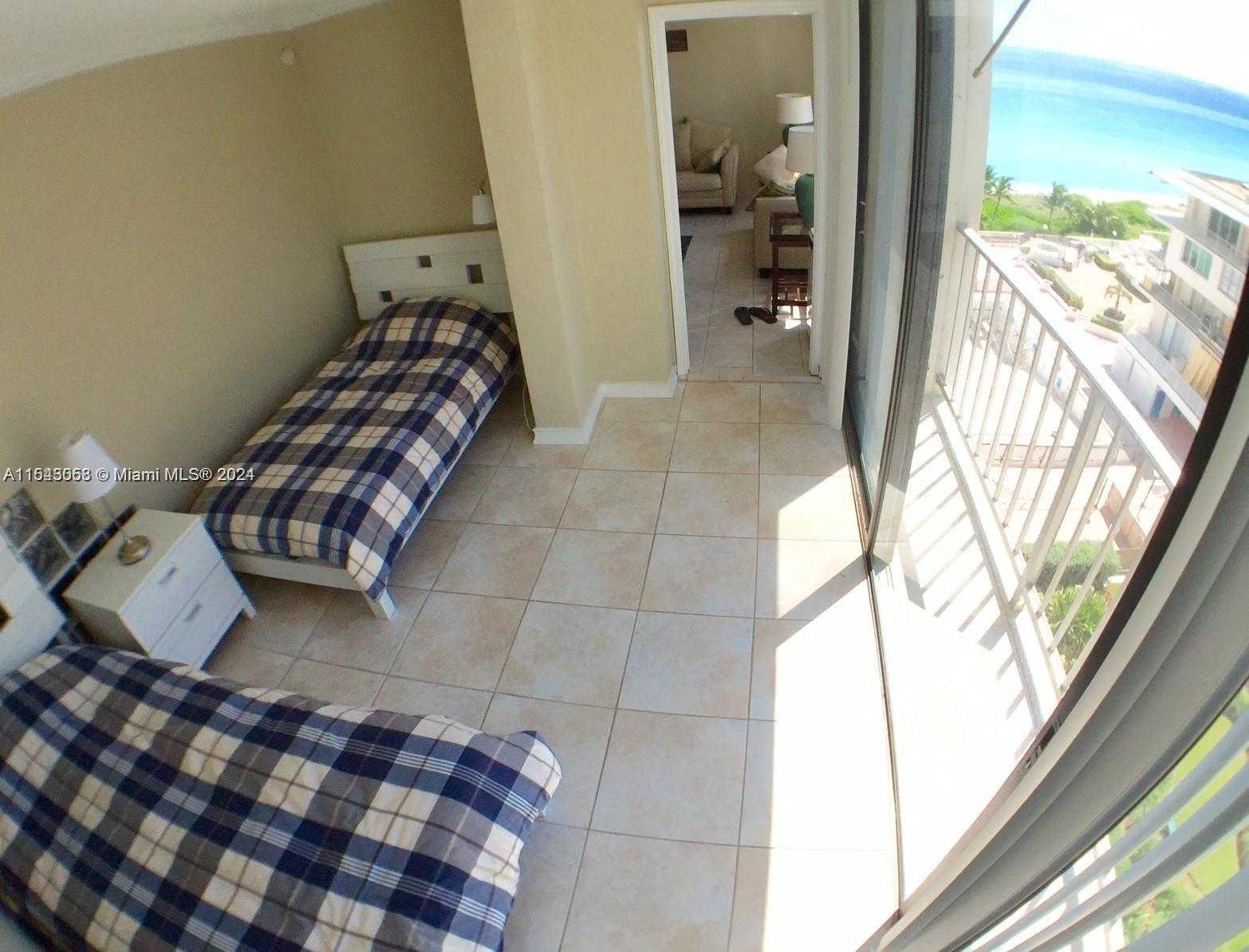 Small Image of 5401 COLLINS AVE #712, Miami Beach Number 20