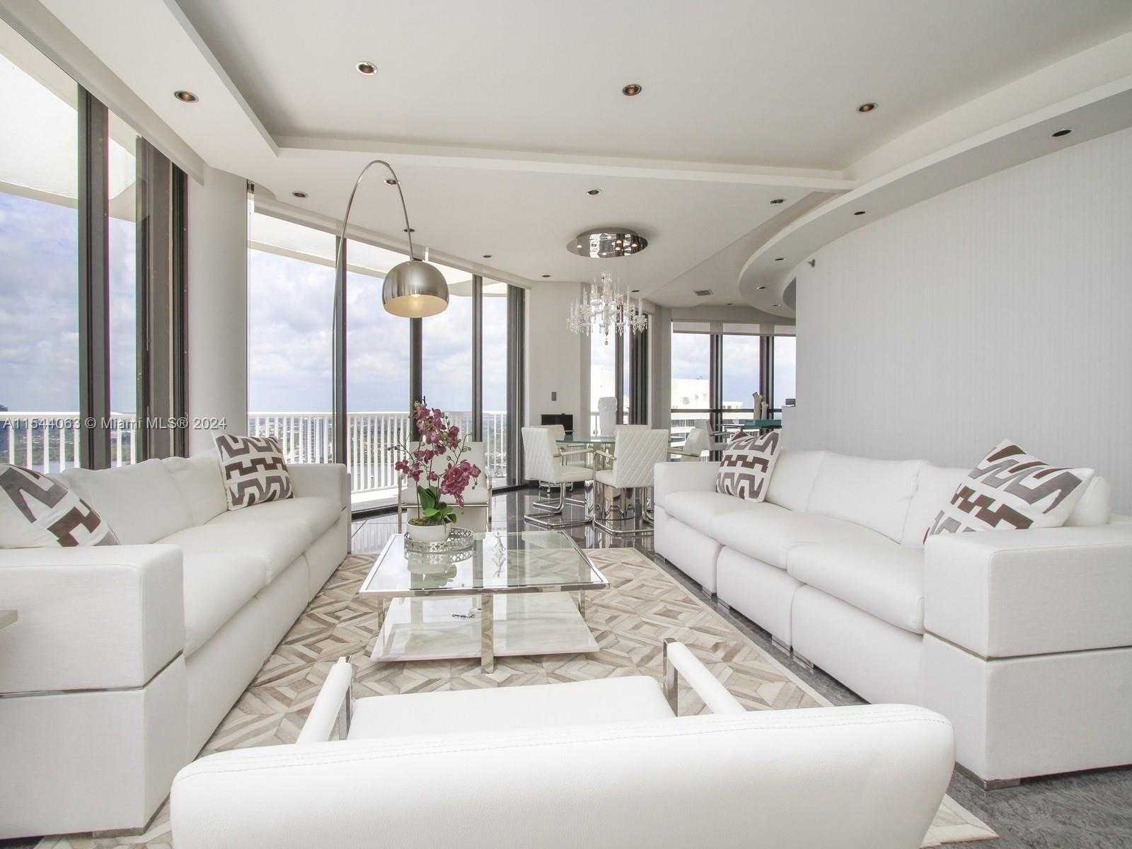 Small Image of 2000 ISLAND BLVD #PH 7, Aventura Number 12