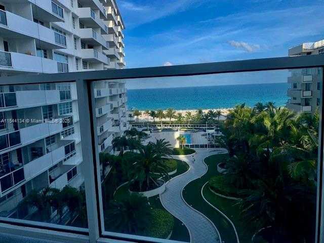 Small Image of 100 LINCOLN RD #819, Miami Beach Number 13