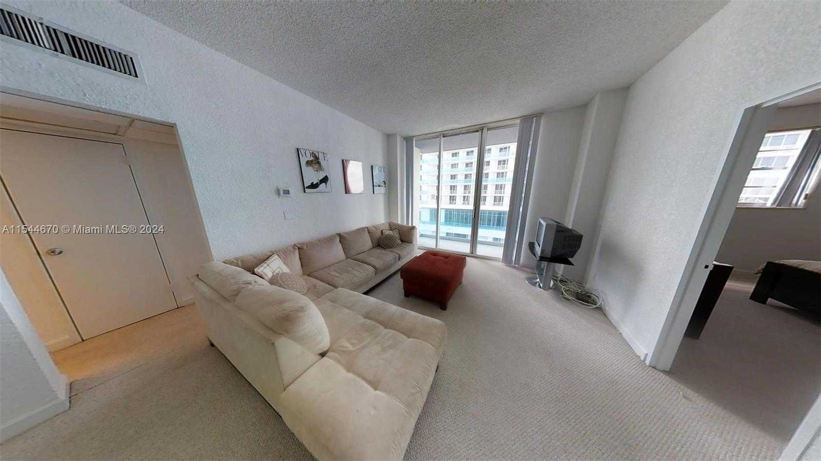 Small Image of 4001 SOUTH OCEAN DR #PH7, Hollywood Number 4