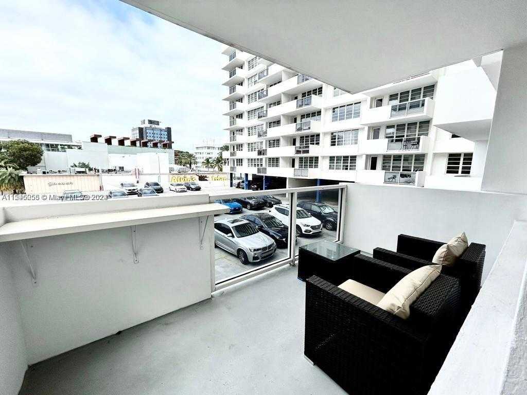 Small Image of 100 #322, Miami Beach Number 27