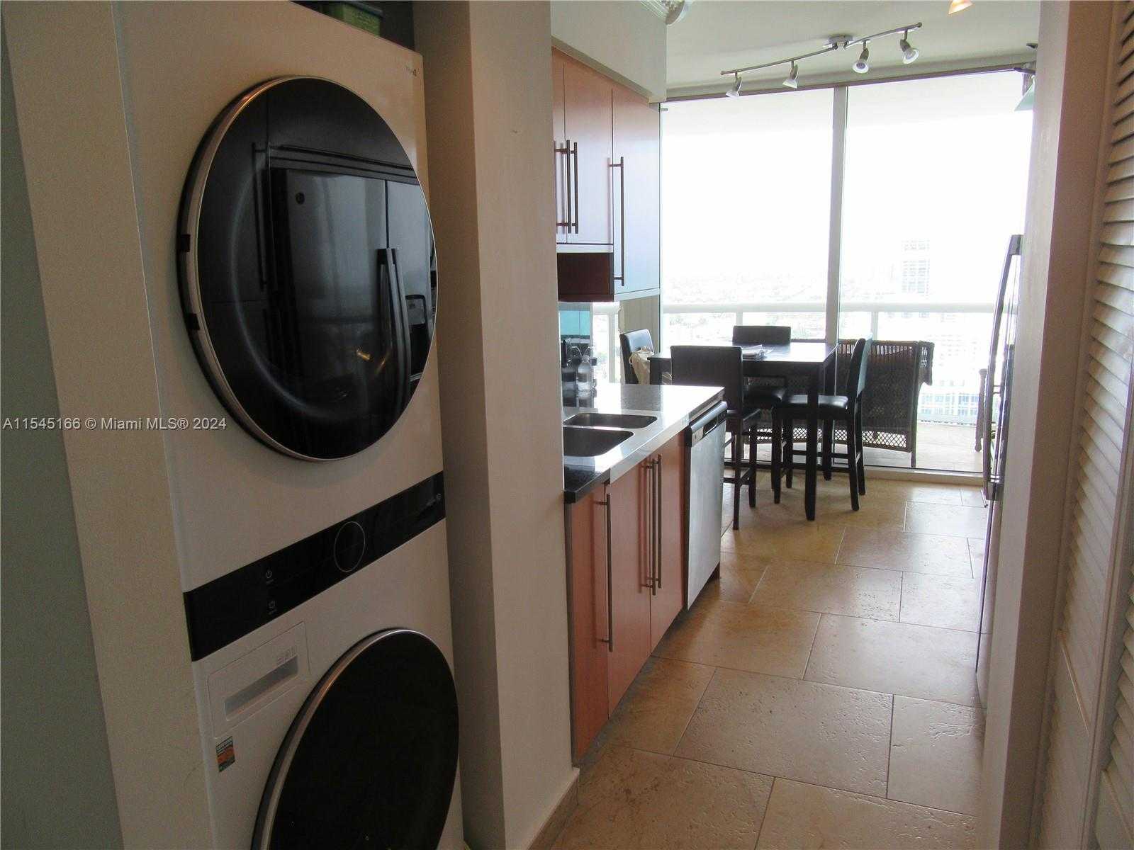 Small Image of 6365 COLLINS AVE #3509, Miami Beach Number 14