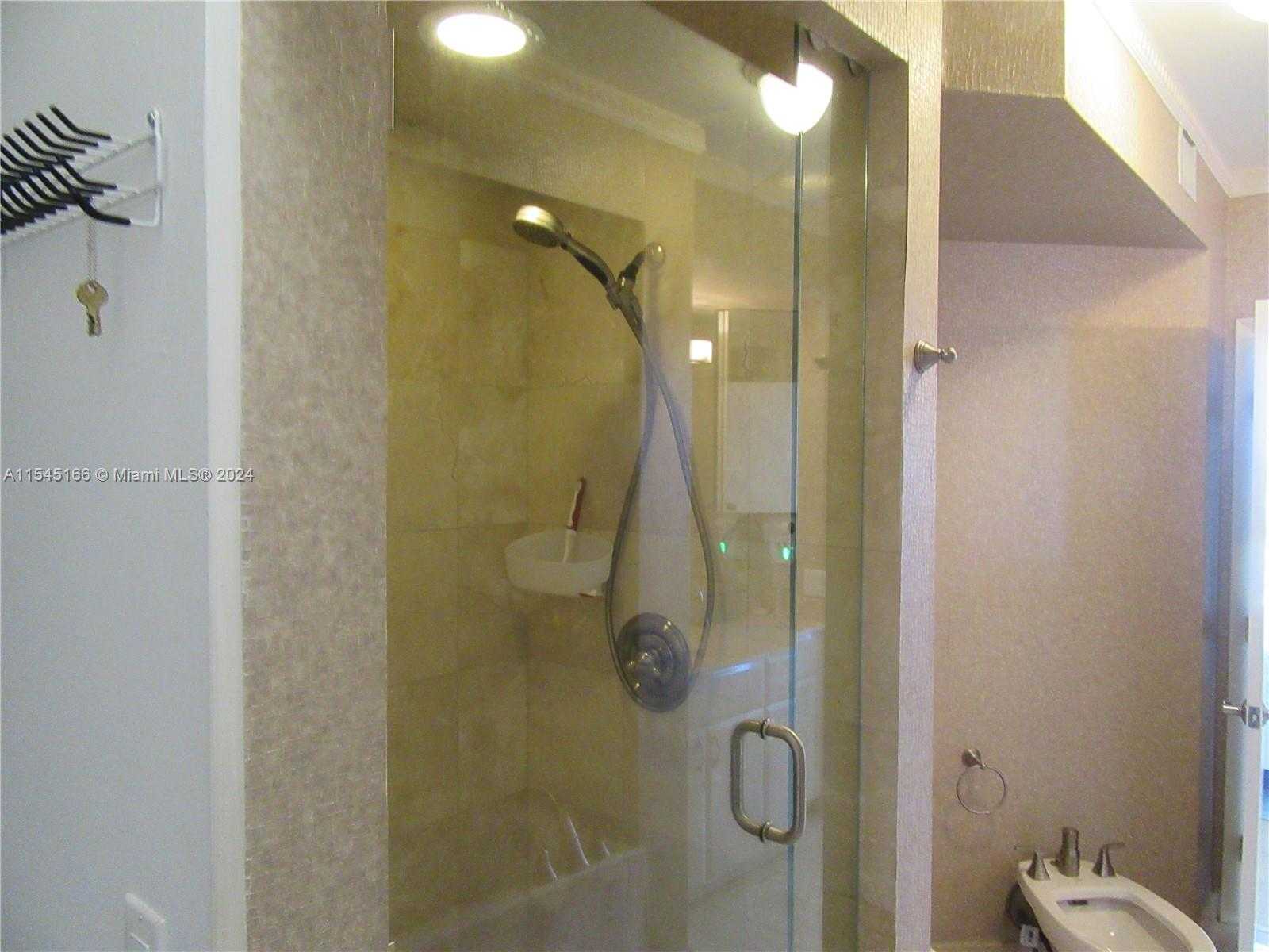 Small Image of 6365 COLLINS AVE #3509, Miami Beach Number 22