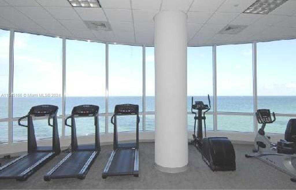 Small Image of 6365 COLLINS AVE #3509, Miami Beach Number 31