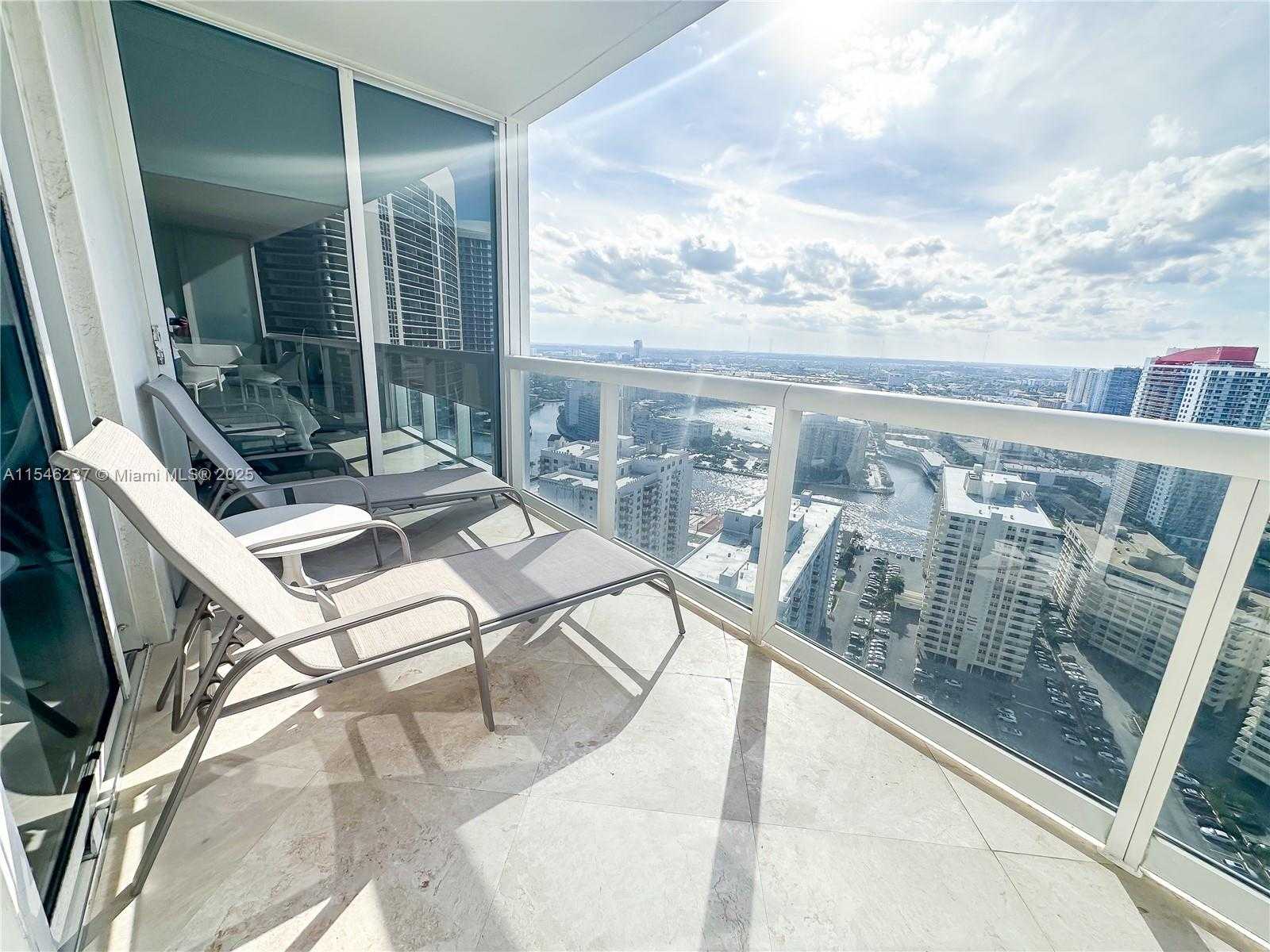 Small Image of 1850 SOUTH OCEAN DR #3308, Hallandale Beach Number 12