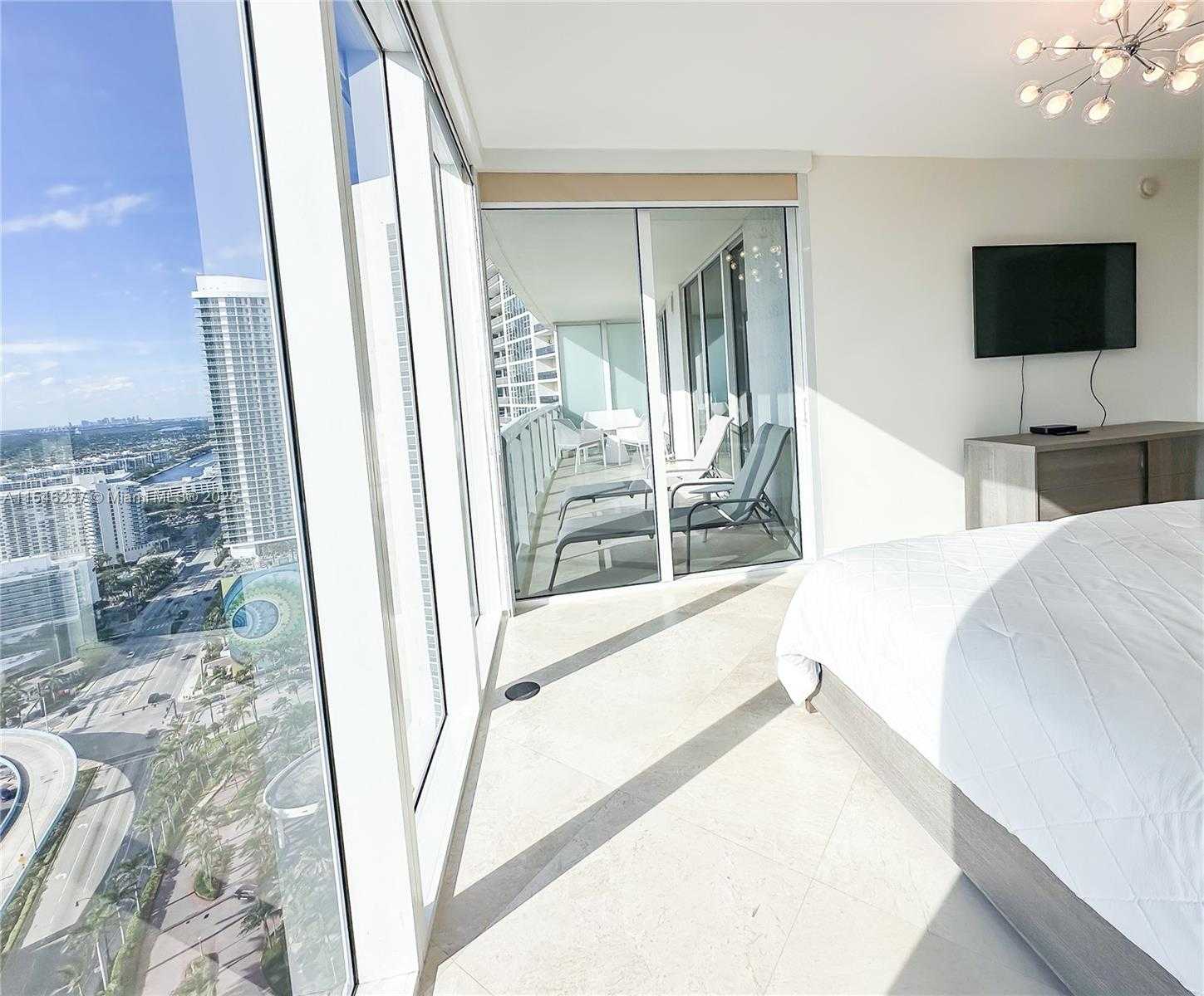 Small Image of 1850 SOUTH OCEAN DR #3308, Hallandale Beach Number 19