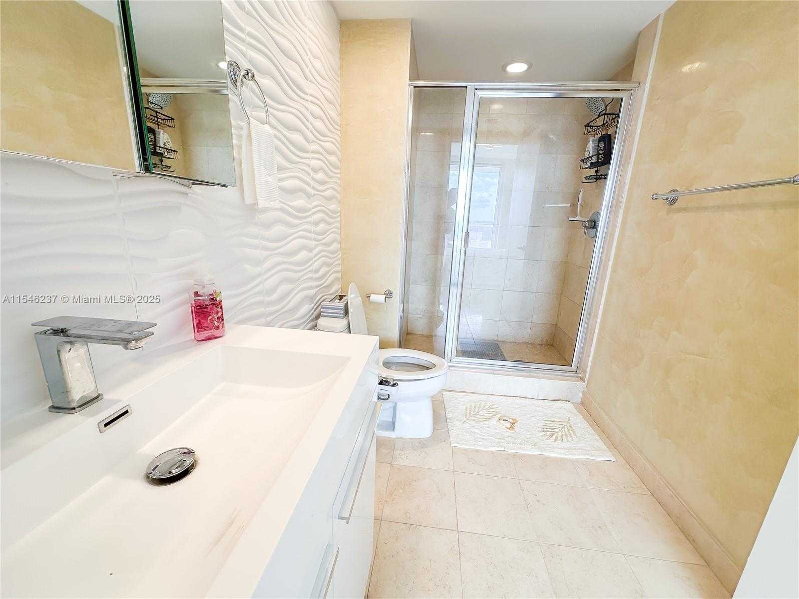 Small Image of 1850 SOUTH OCEAN DR #3308, Hallandale Beach Number 26