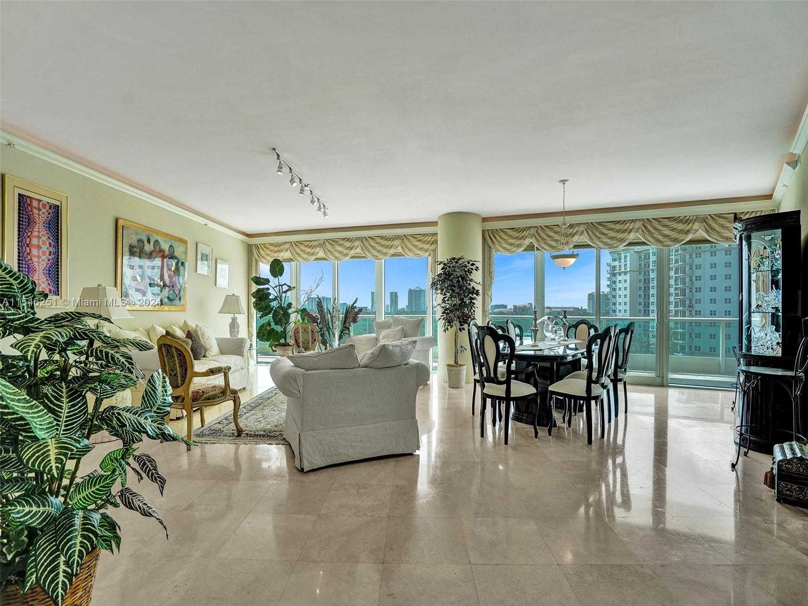 Small Image of 19955 NE 38th Ct, Aventura, FL 33180, USA Number 2