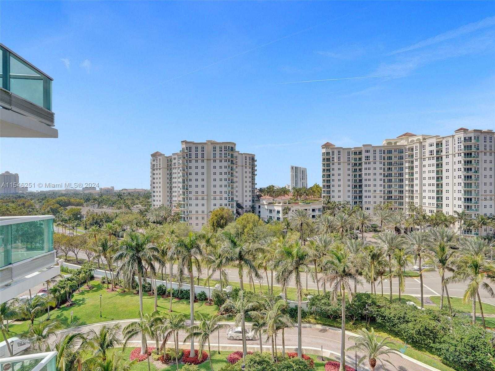 Small Image of 19955 NE 38th Ct, Aventura, FL 33180, USA Number 38