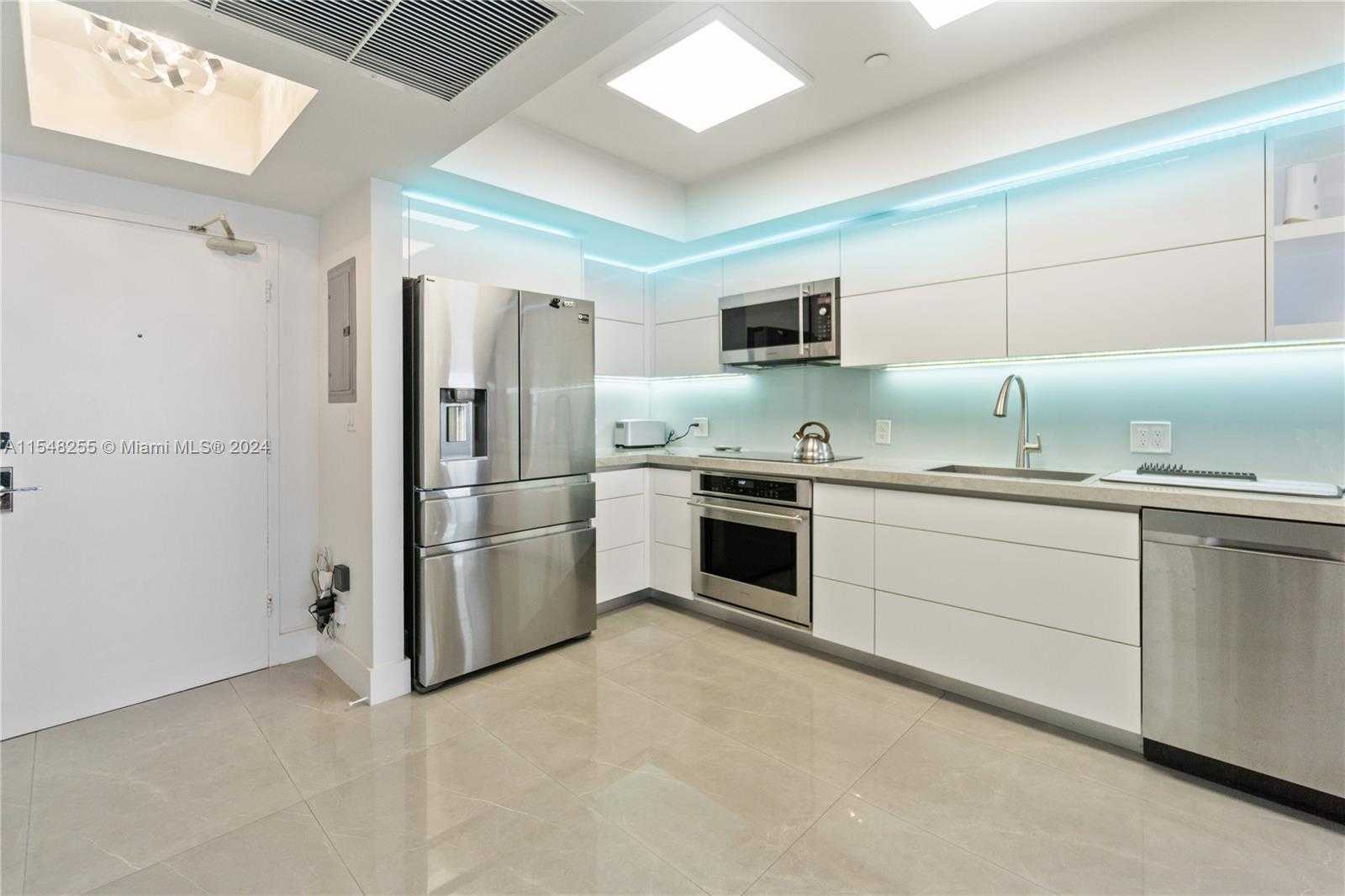 Small Image of 100 LINCOLN RD #1602, Miami Beach Number 11