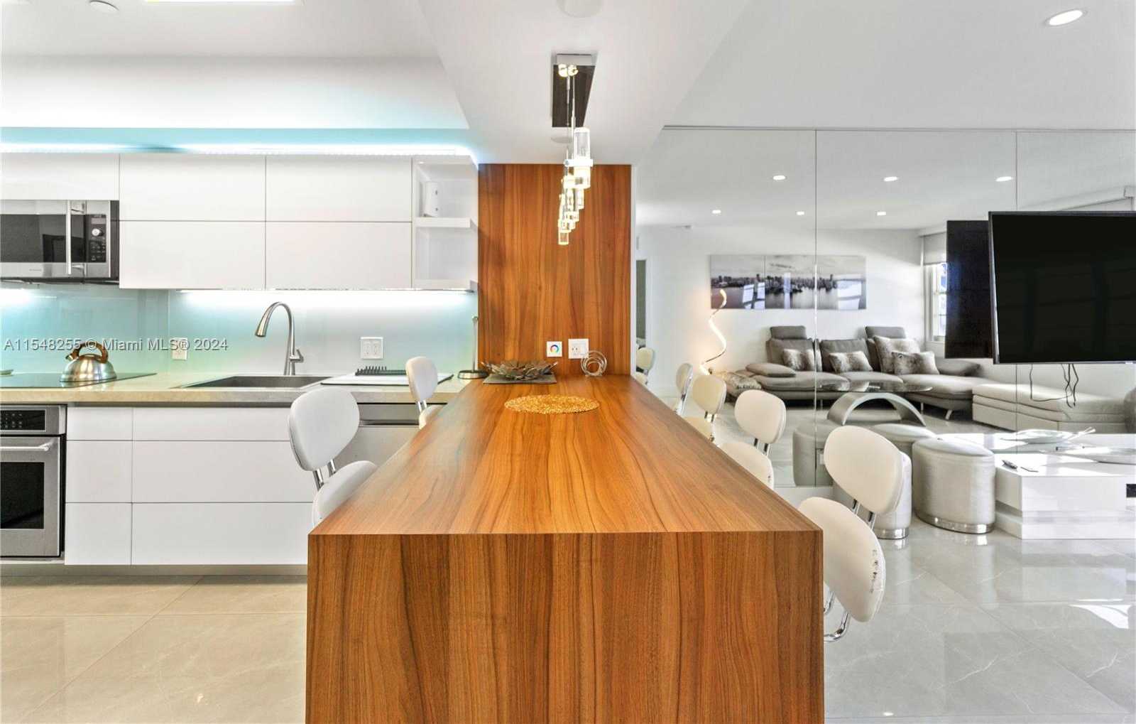 Small Image of 100 LINCOLN RD #1602, Miami Beach Number 6