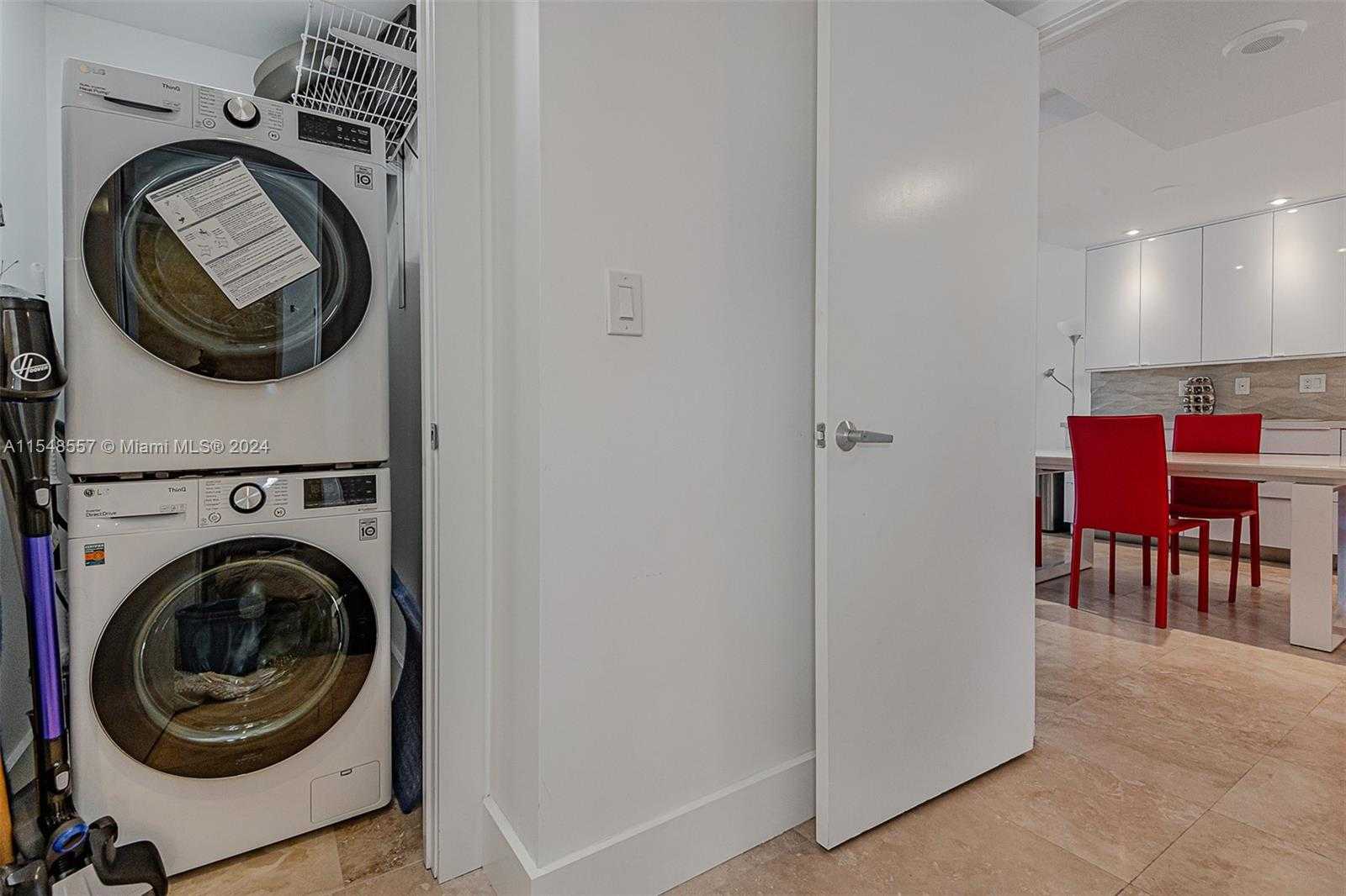 Small Image of 2301 COLLINS AVE #1515, Miami Beach Number 18