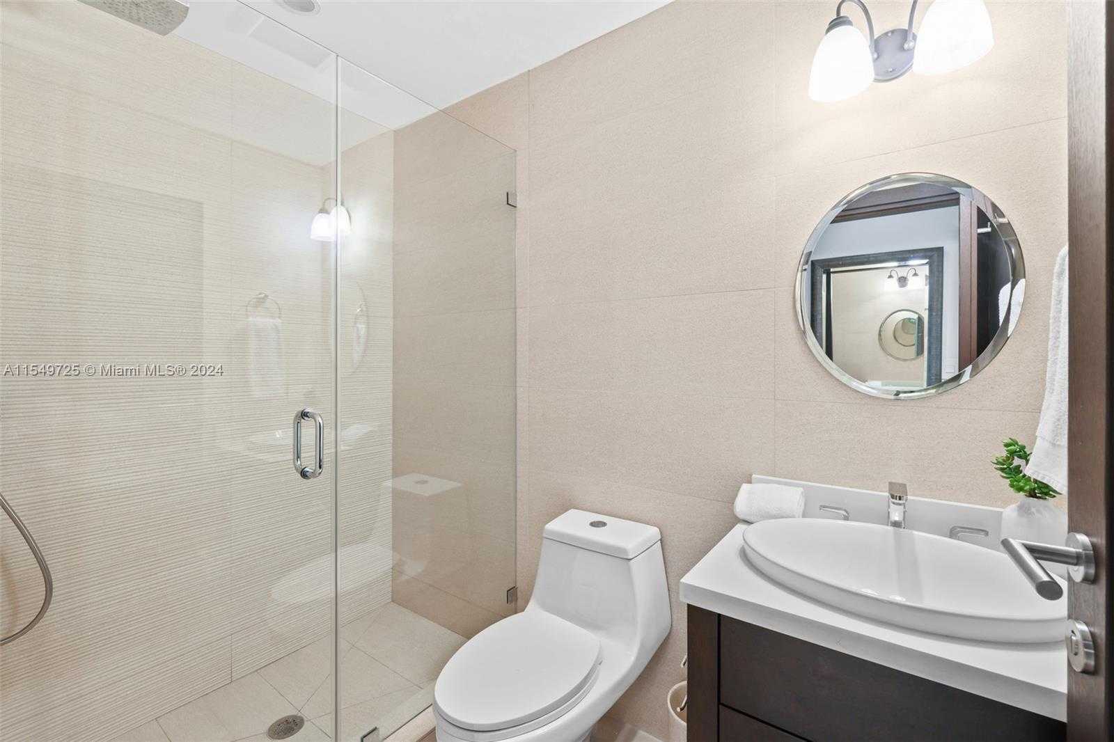 Small Image of 19127 FISHER ISLAND DR #19127, Miami Beach Number 31