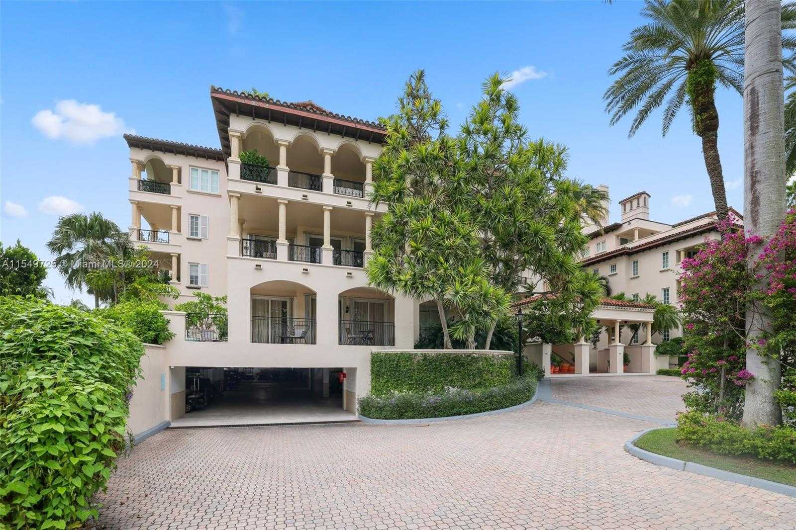 Small Image of 19127 FISHER ISLAND DR #19127, Miami Beach Number 43