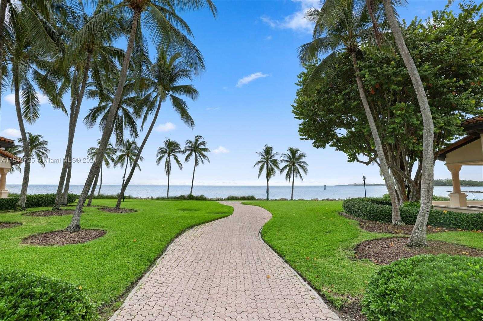 Small Image of 19127 FISHER ISLAND DR #19127, Miami Beach Number 44