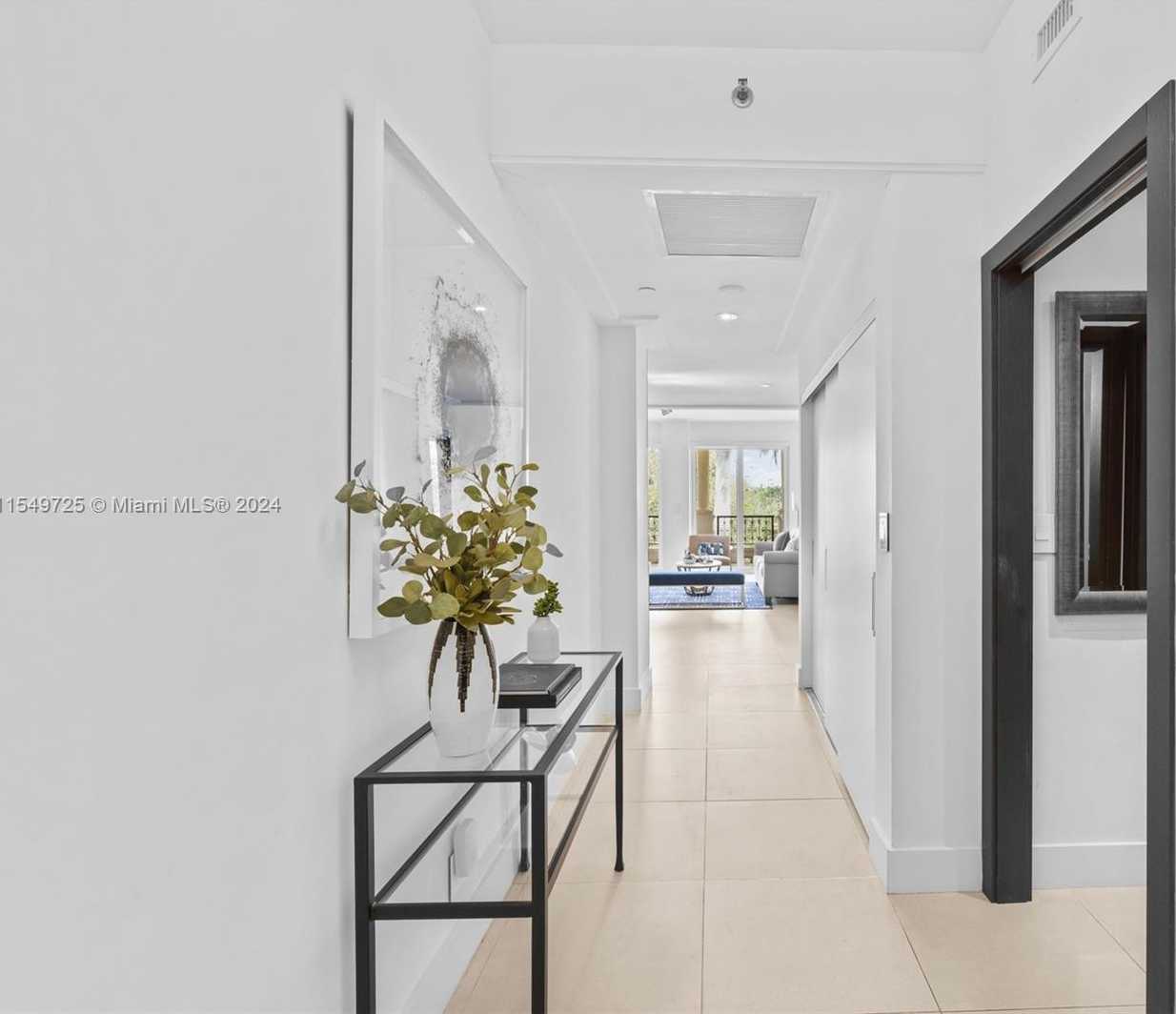 Small Image of 19127 FISHER ISLAND DR #19127, Miami Beach Number 8