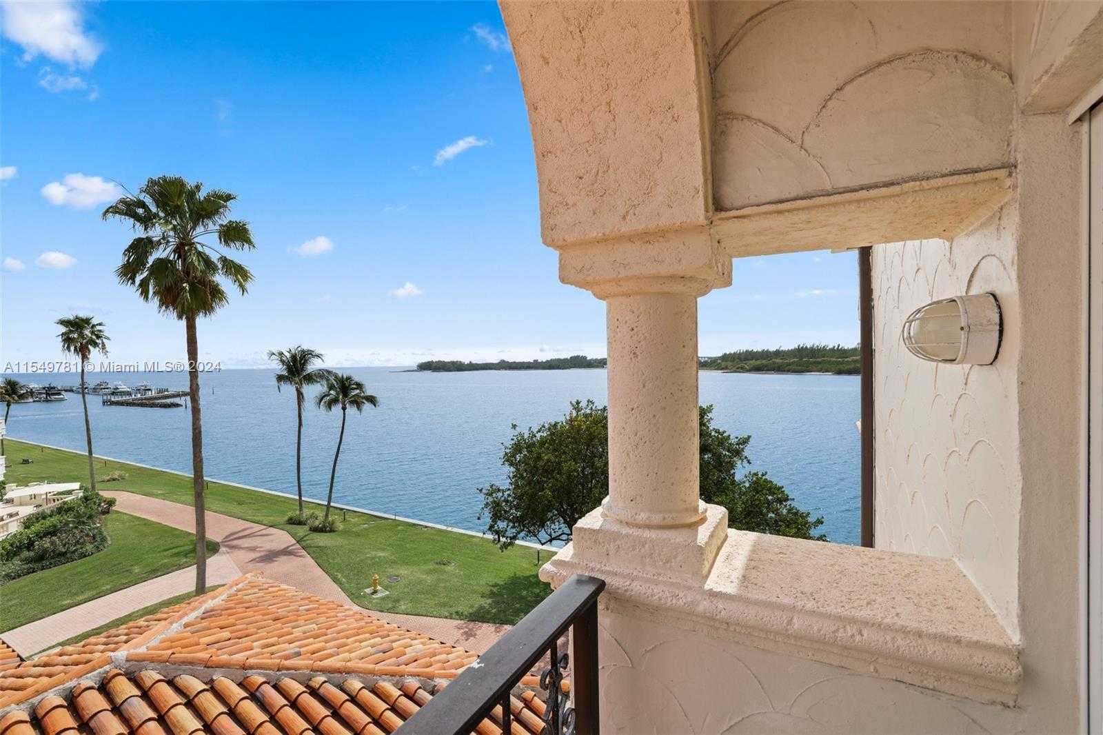 Small Image of 2442 FISHER ISLAND DR #5402, Miami Beach Number 30