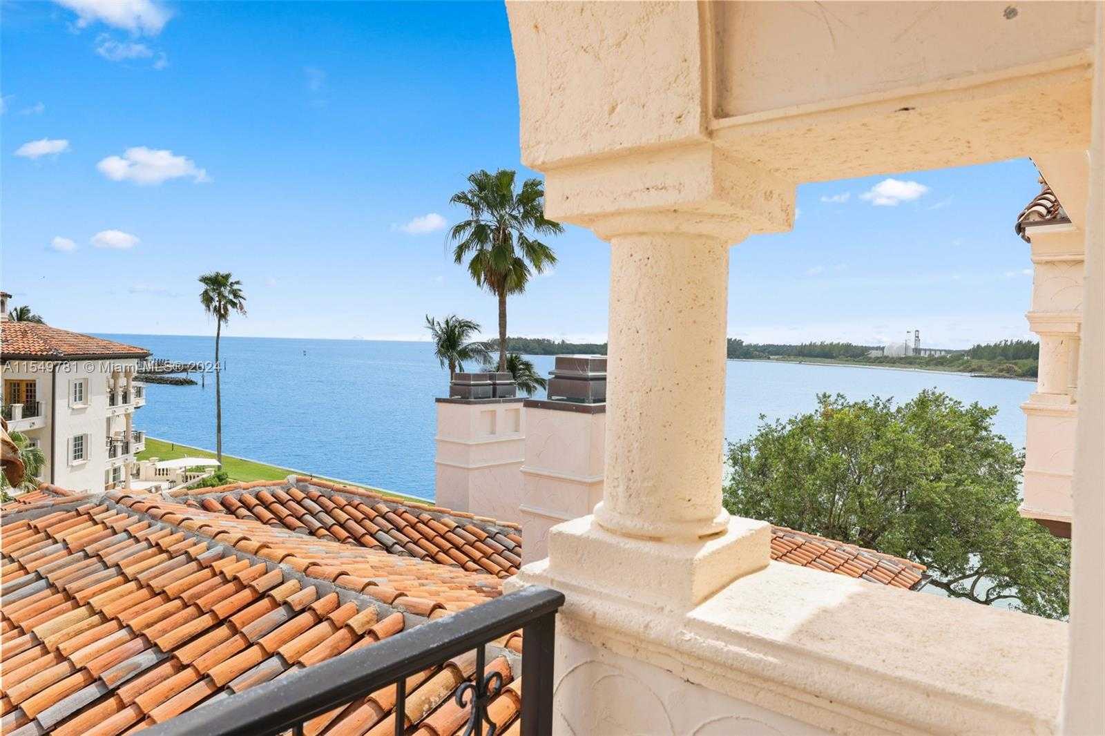 Small Image of 2442 FISHER ISLAND DR #5402, Miami Beach Number 32