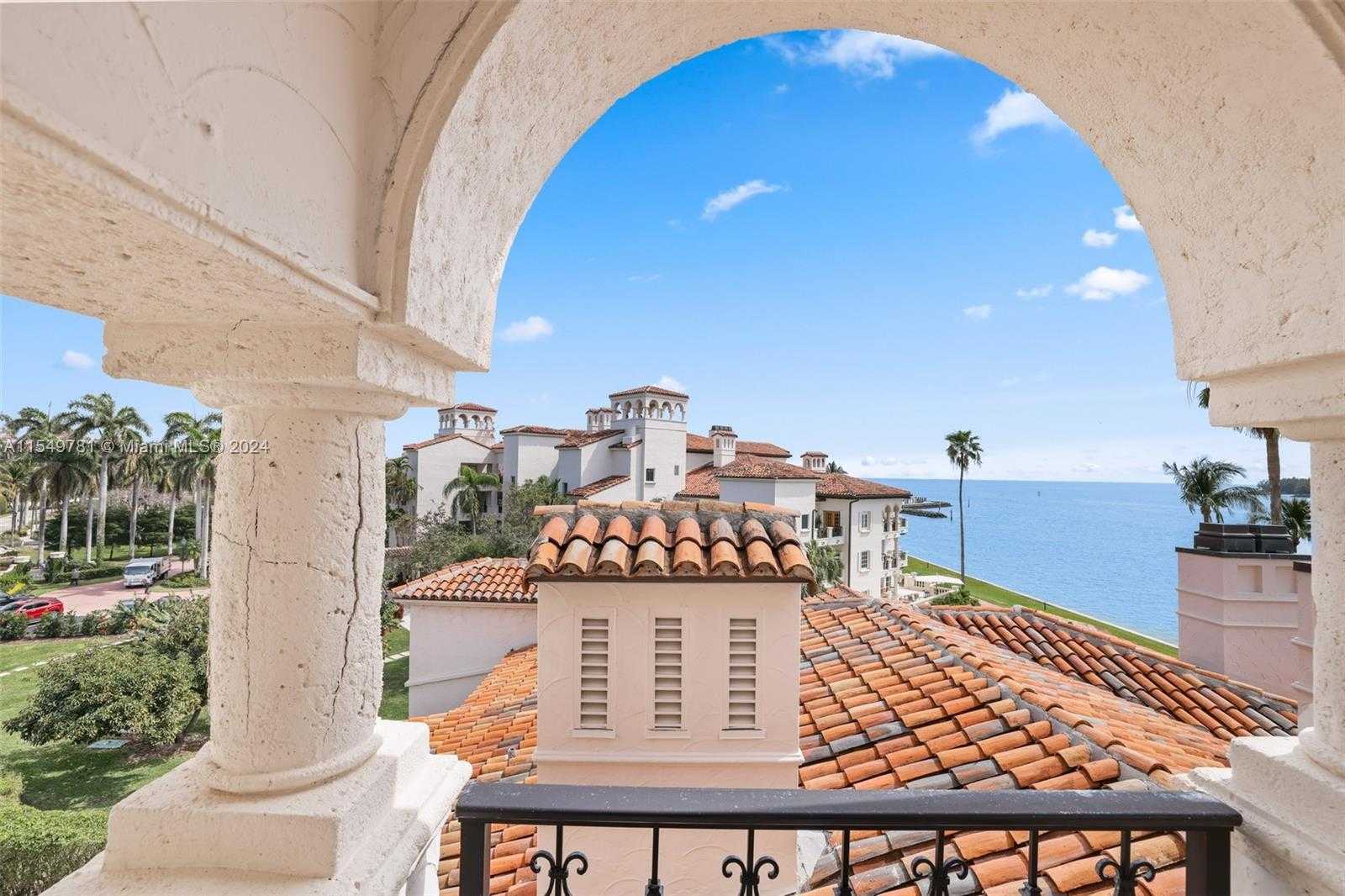 Small Image of 2442 FISHER ISLAND DR #5402, Miami Beach Number 34