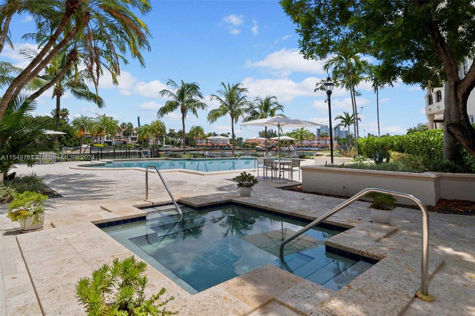 Small Image of 2442 FISHER ISLAND DR #5402, Miami Beach Number 42